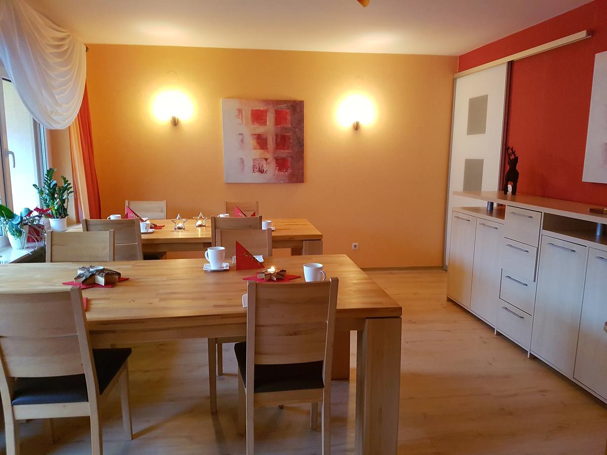 Haus Am Kastanienwald Hotel Dorrenbach Ngoại thất bức ảnh