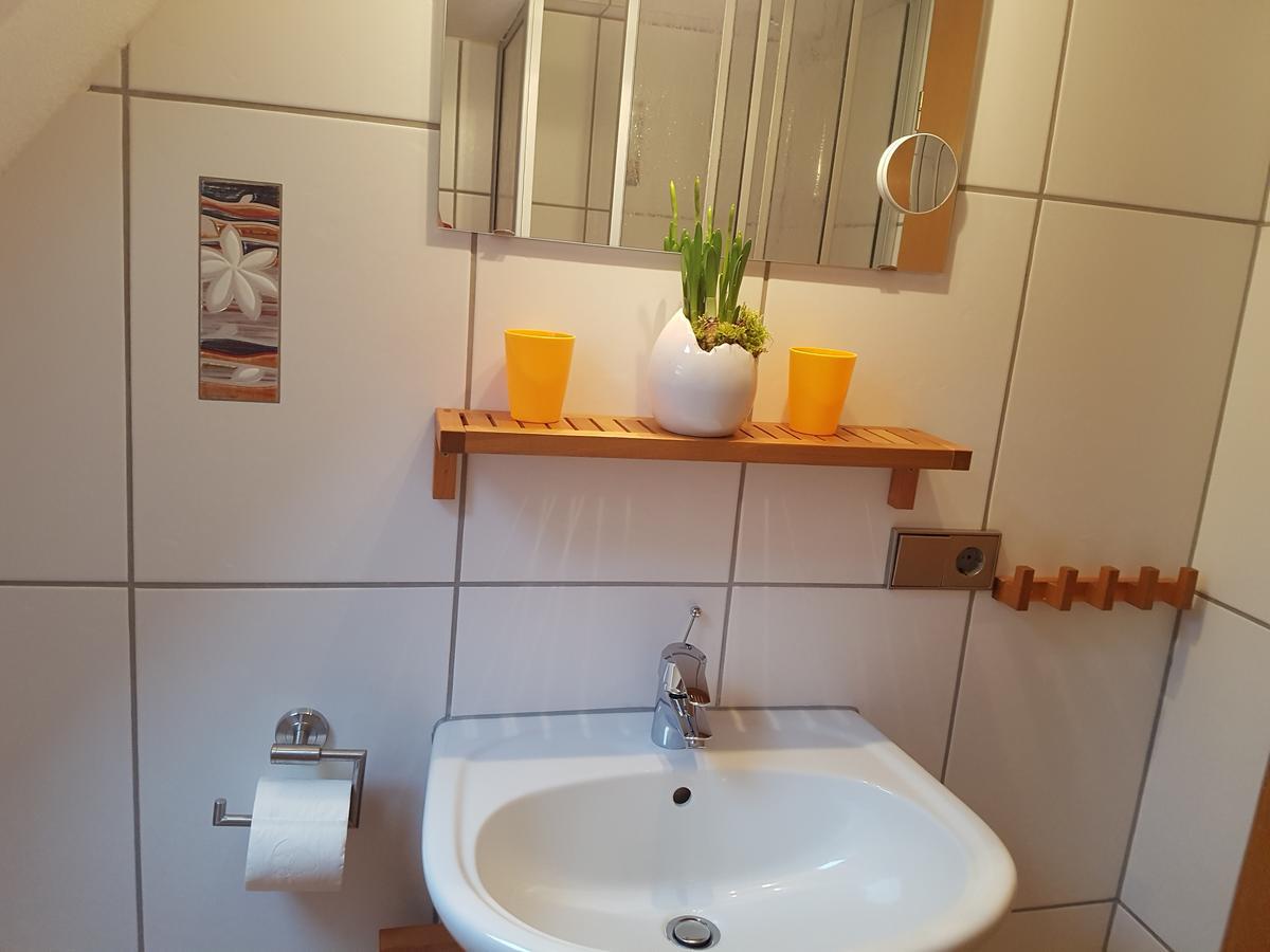 Haus Am Kastanienwald Hotel Dorrenbach Ngoại thất bức ảnh